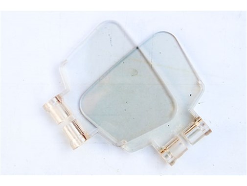 聚碳酸酯防護(hù)鏡產(chǎn)品有什么特點(diǎn)呢？